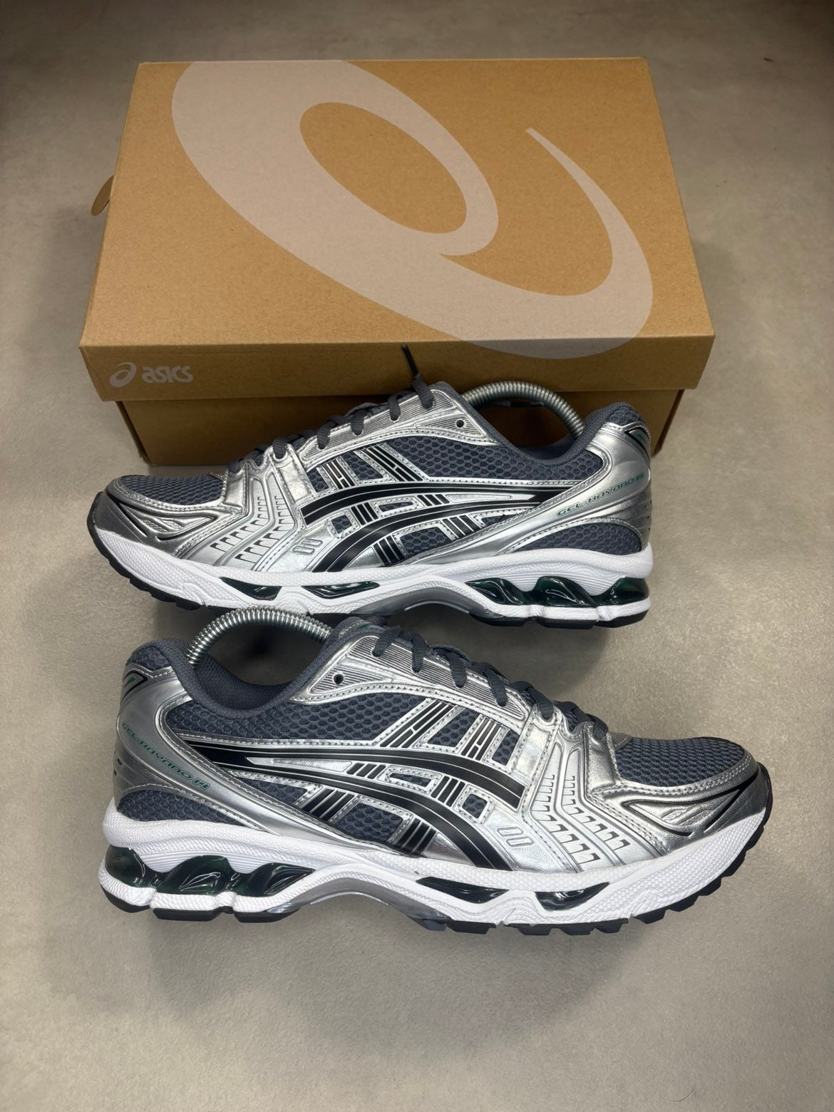 ASICS GEL KAYANO 14 - JASPER GREEN