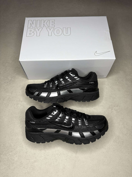 NIKE P6000 CUSTOM - BLACK/SILVER