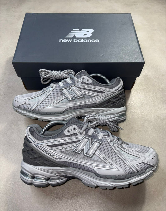 NEW BALANCE 1906R - GREY